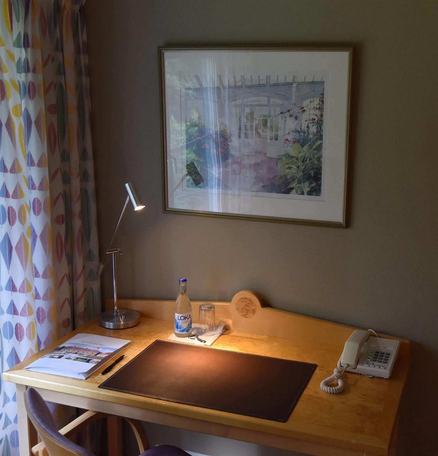 Stiftsgarden Akersberg Hotel ฮอร์ ภายนอก รูปภาพ