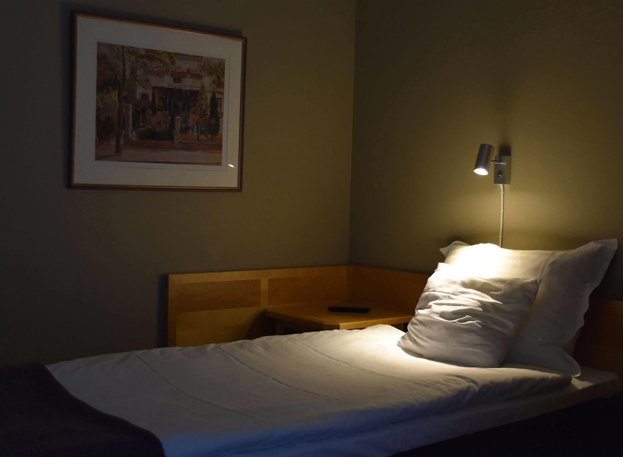 Stiftsgarden Akersberg Hotel ฮอร์ ภายนอก รูปภาพ
