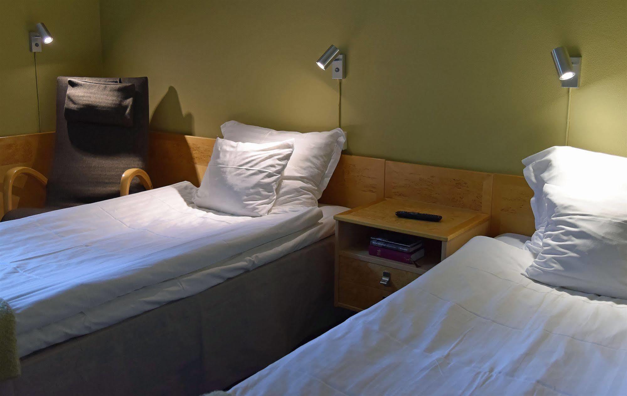 Stiftsgarden Akersberg Hotel ฮอร์ ภายนอก รูปภาพ